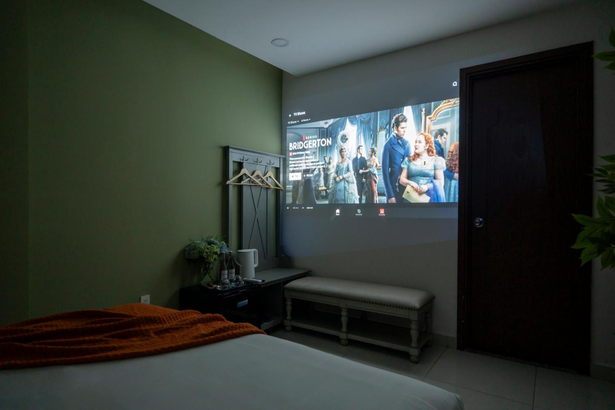 Amila Nguyen Hue Hotel By Sazi Хошимин Экстерьер фото